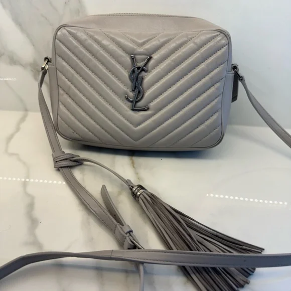 Yves Saint Laurent Gray Quilted Crossbody Bag with Tassel - Picture 2 of 9